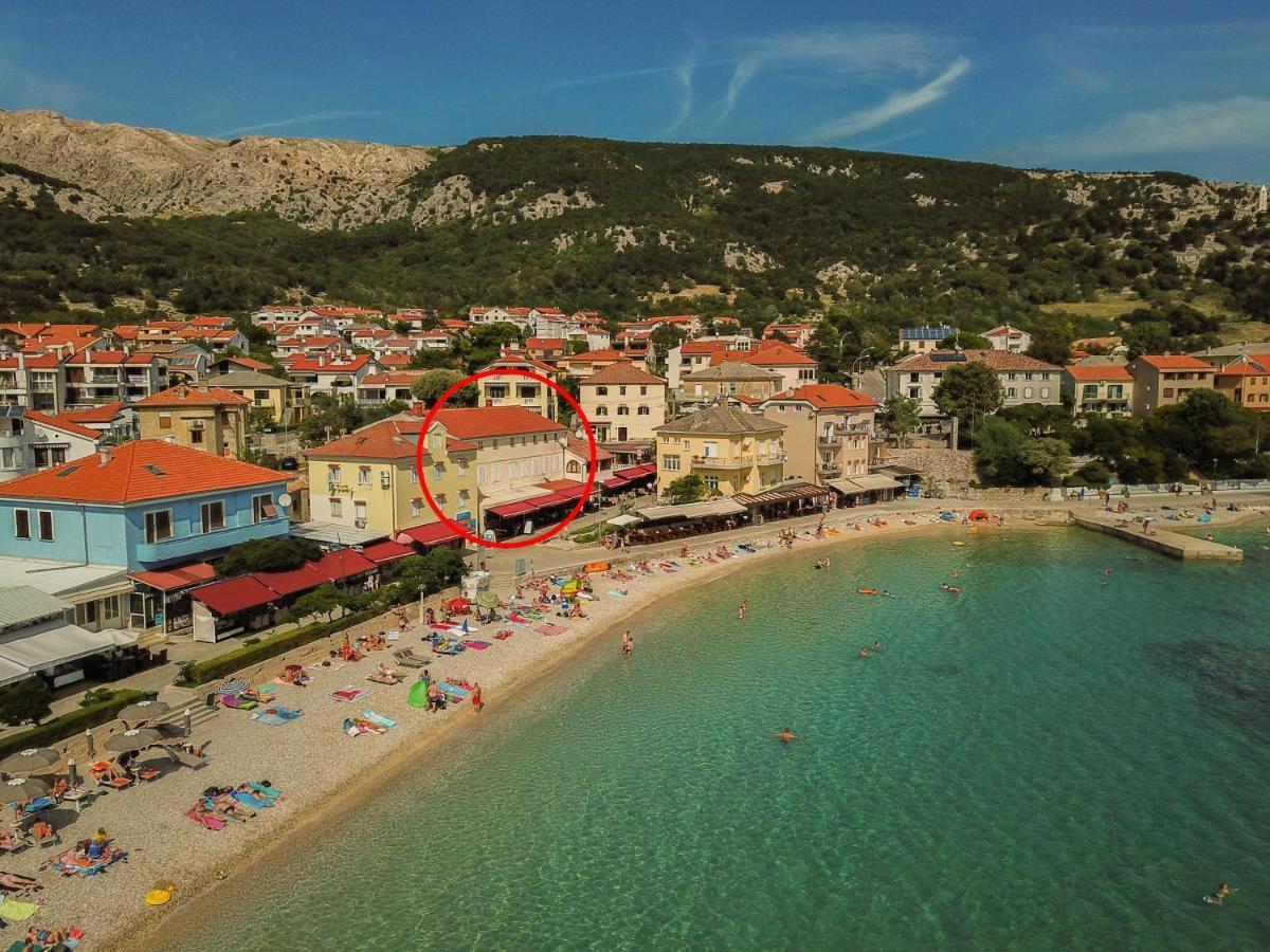 Apartment By The Sea Baška Екстериор снимка