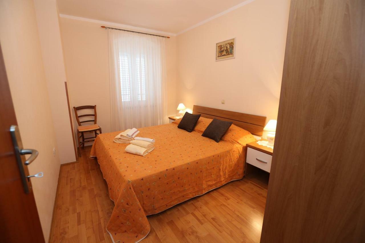 Apartment By The Sea Baška Екстериор снимка